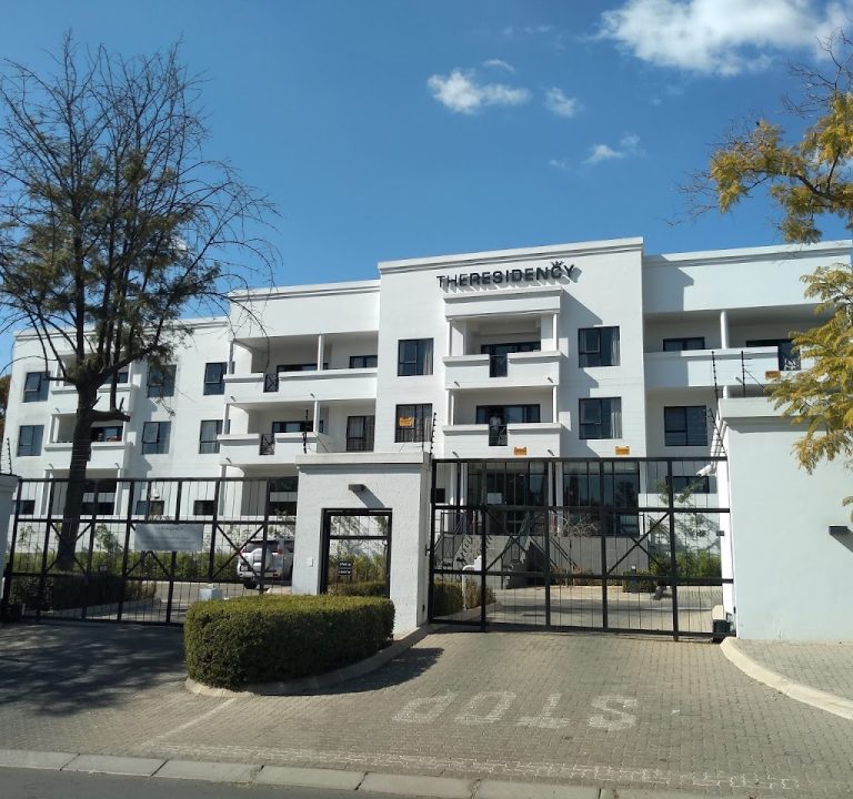 AF1QipM4bUkESAr0nEVqGldd tGXZI3 udDsSSmSoO6jw1024 h960 p k nodummy 768x720