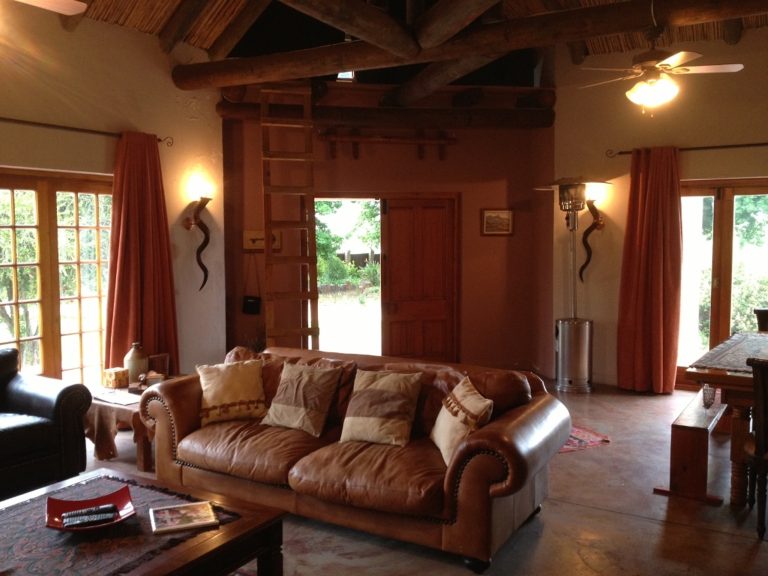 Pinotage Living Area