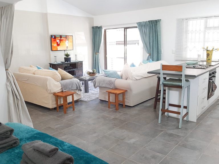 Cabana 3 open plan 768x576